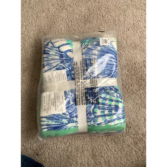 NEW Lilly Pulitzer Pottery Barn RARE Standard Sized Pillow Sham - Picture 3 of 3